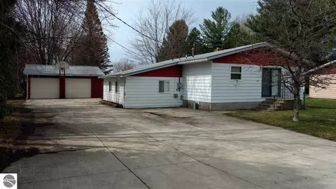 205 Fannie St, Au Gres, MI 48703 photo 1
