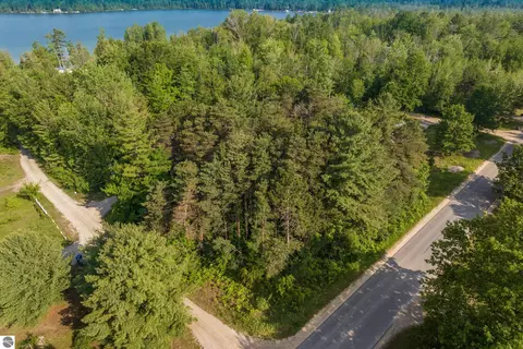 0 Forest Dr, Kewadin, MI 49648
