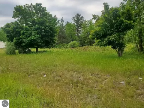 7205 E Pickard Rd, Mount Pleasant, MI 48858