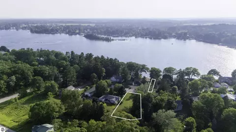 0000 Lake Dr, Traverse City, MI 49685