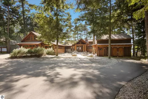 8739 Skegemog Point Rd, Williamsburg, MI 49690