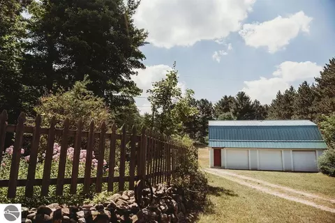 11268 Watson Rd, Williamsburg, MI 49690