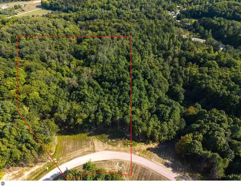 lot E Apt 5 E Bellinger Rd, Cedar, MI 49621