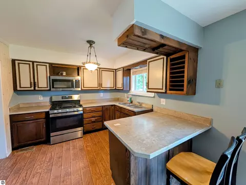Kitchen - 910 N Court St, Au Gres, MI 48703 photo 1 of 3