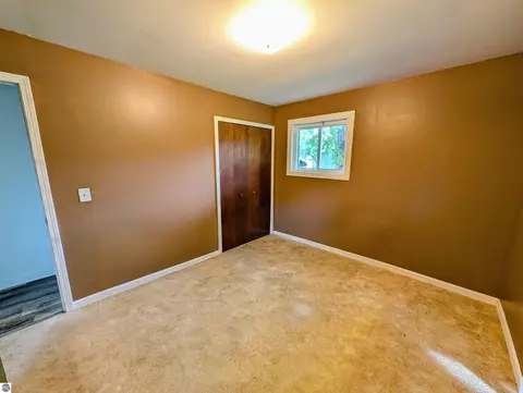 Bedroom - 910 N Court St, Au Gres, MI 48703 photo 4 of 4