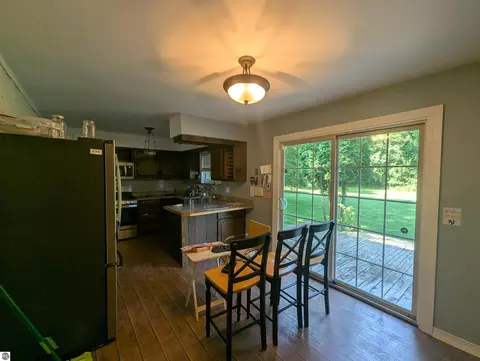 910 N Court St, Au Gres, MI 48703 photo 16