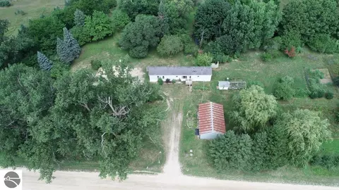 10351 E 12 34 Rd, Manton, MI 49663