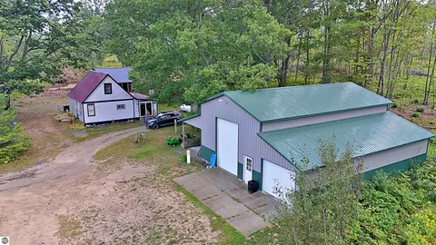 2370 N Morey Rd, Lake City, MI 49651