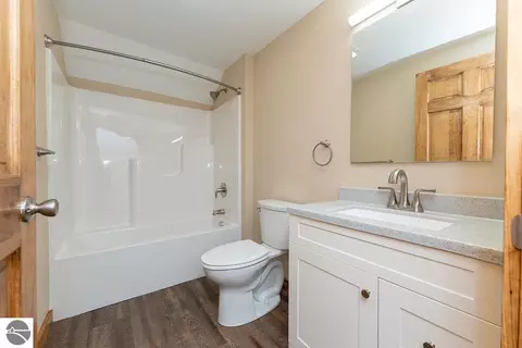 Bath - 216 W Fifth St, Clare, MI 48617 photo 7 of 9