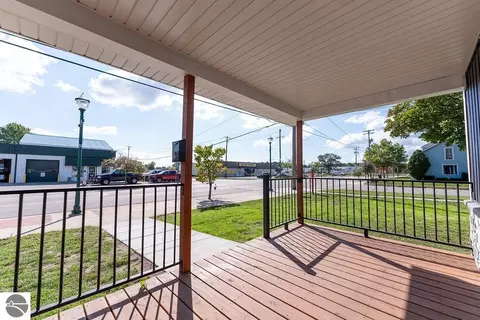 Exterior - 216 W Fifth St, Clare, MI 48617 photo 9 of 9