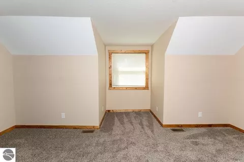 Bedroom - 216 W Fifth St, Clare, MI 48617 photo 5 of 6