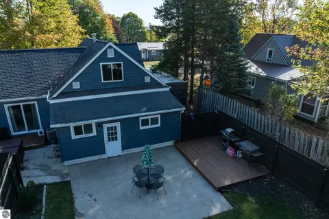 Exterior - 308 S 3rd St, Shepherd, MI 48883 photo 10 of 25