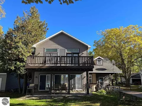 4524 Evergreen Dr, Greenbush, MI 48738