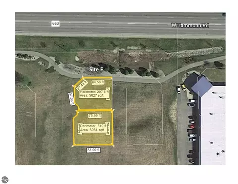 1448-1456 Trade Centre Dr, Traverse City, MI 49684