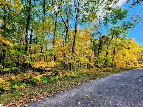 lot235 Cliffmont Dr, Mancelona, MI 49659
