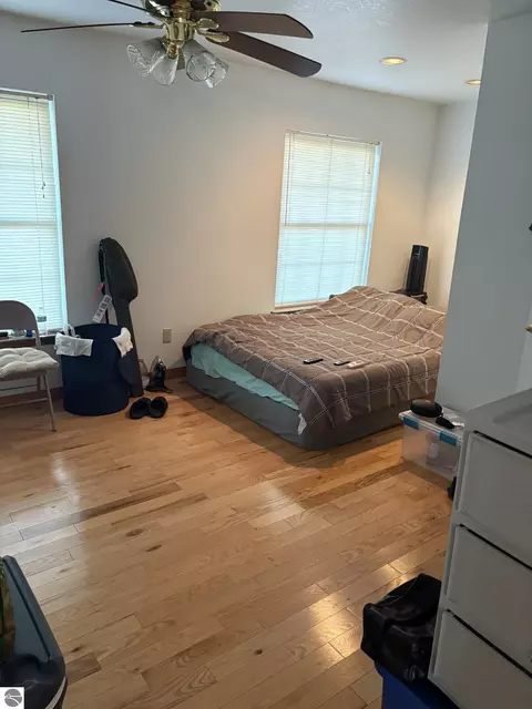 Bedroom - 99 N Alamando Rd, Shepherd, MI 48883 photo 1 of 1