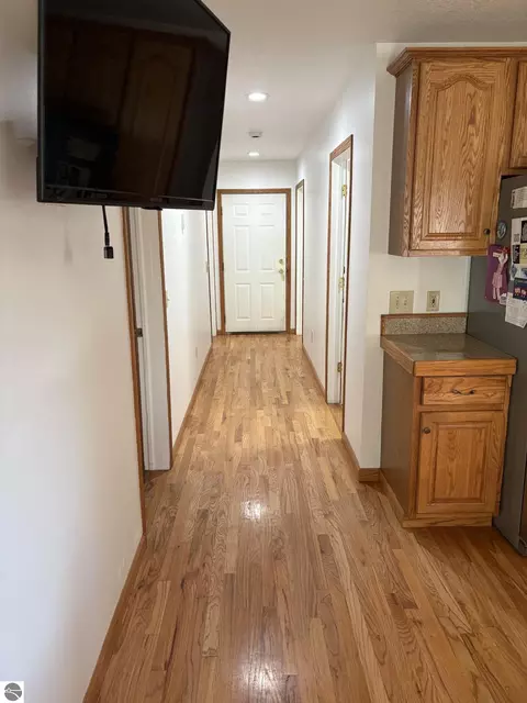 Entry Way - 99 N Alamando Rd, Shepherd, MI 48883 photo 3 of 4