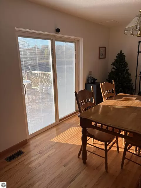 Dining - 99 N Alamando Rd, Shepherd, MI 48883 photo 3 of 3