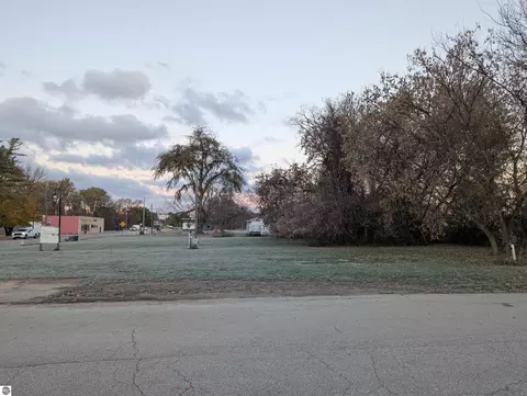 N/a E Center, Omer, MI 48749 photo 3