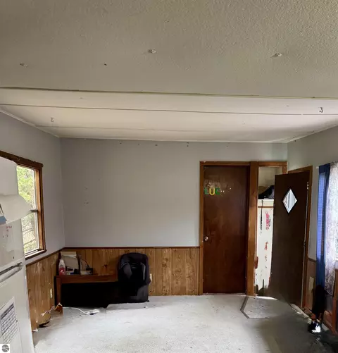 2450 Ruby St, Mount Pleasant, MI 48858 photo 6