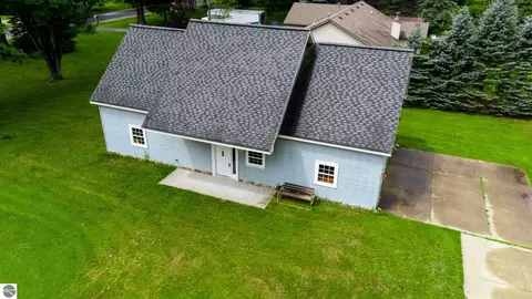Other - 103 Ultra Ct, Roscommon, MI 48653 photo 3 of 12