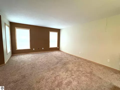 Living - 103 Ultra Ct, Roscommon, MI 48653 photo 2 of 3