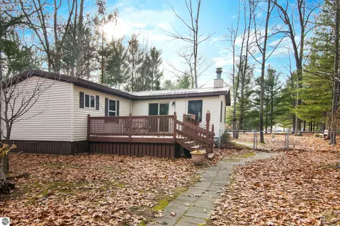 10174 Mud Lake Rd, Interlochen, MI 49643