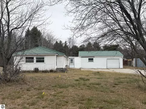 7315 E Pickard St, Mount Pleasant, MI 48858