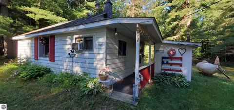 1240 Quigley Rd, West Branch, MI 48661