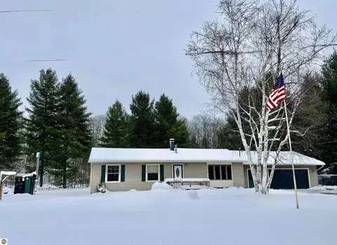 3745 Mason Rd, Grawn, MI 49637