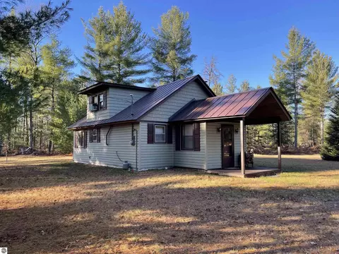 57 E Boehm Rd, West Branch, MI 48661