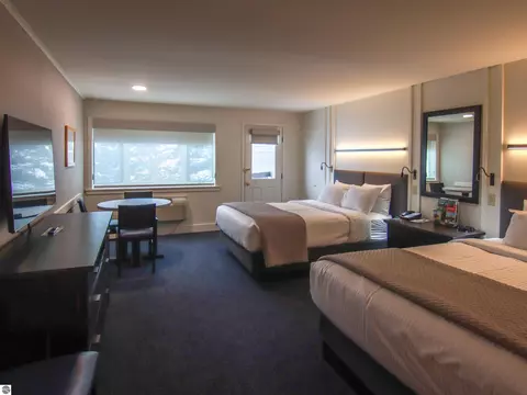 12400- Unit 346 Crystal Mountain Dr #346, Thompsonville, MI 49683