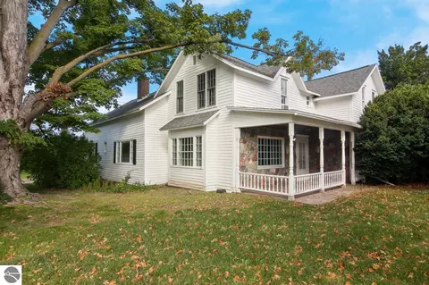 8491 Us-31 N, Williamsburg, MI 49690