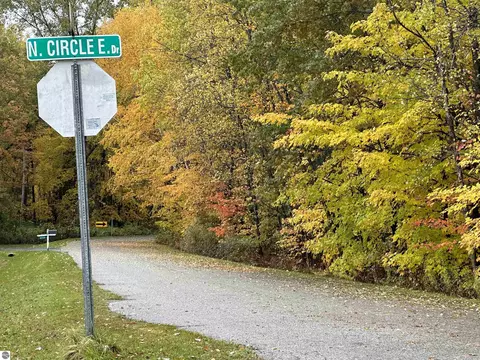lot N Apt 5 N Cir E, Farwell, MI 48622