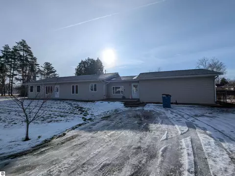 Other - 534 S Main St, Au Gres, MI 48703 photo 2 of 19