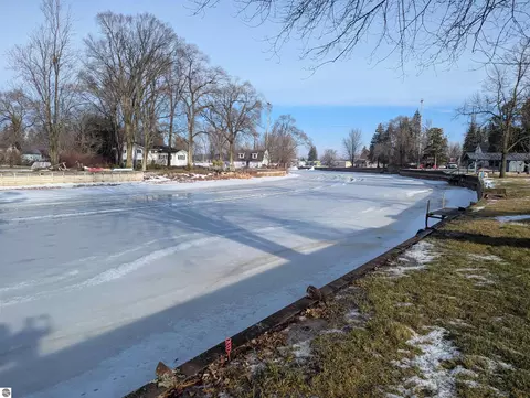 View/Area - 534 S Main St, Au Gres, MI 48703 photo 4 of 4