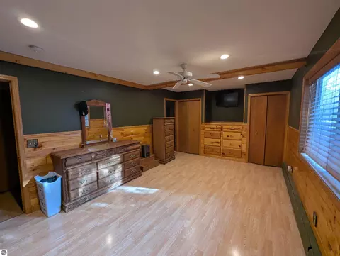 Bedroom - 534 S Main St, Au Gres, MI 48703 photo 3 of 8