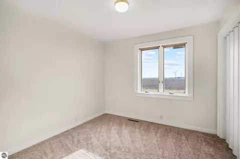 Bedroom - 6386 E Washington, Ithaca, MI 48847 photo 1 of 6
