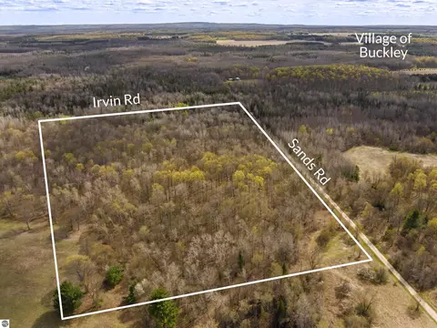 9491 Sands Rd, Kingsley, MI 49649