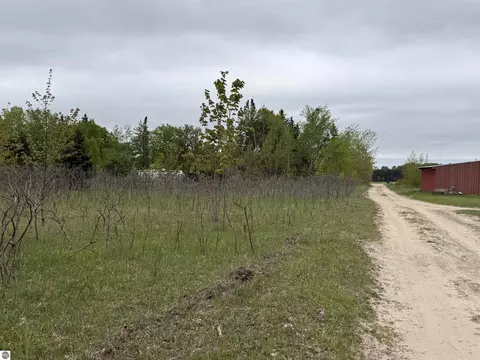 Vl W Houghton Lake Road, Lake City, MI 49651