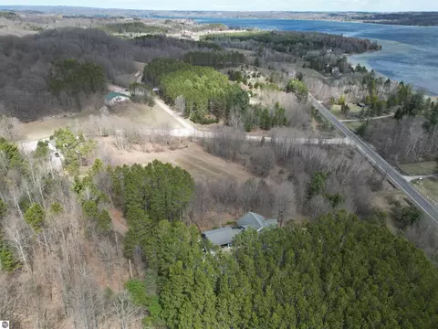 00 E Hidden Beech Dr, Cedar, MI 49621 photo 4