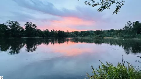 5466 Millbrook Dr #6, Williamsburg, MI 49690