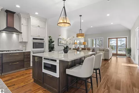 766 N Waypoint Cir, Suttons Bay, MI 49682