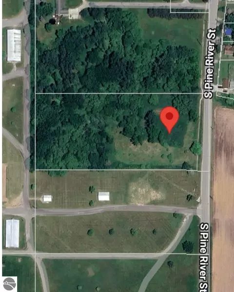 S Pine River Road, Ithaca, MI 48847 photo 4