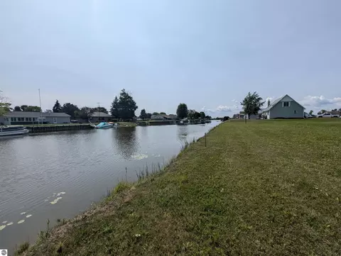 N/a Lola Lane, Au Gres, MI 48703