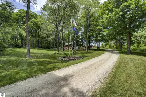 2625 Walton Rd, Kingsley, MI 49649