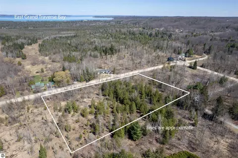 Vanderlip Road, Traverse City, MI 49686