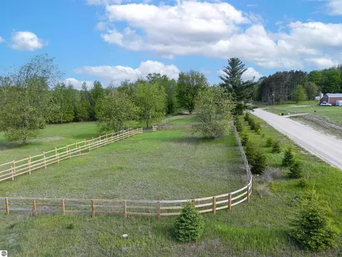000 Bennett Rd, Williamsburg, MI 49690