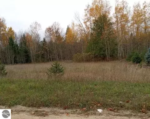000 Bennett Rd, Williamsburg, MI 49690