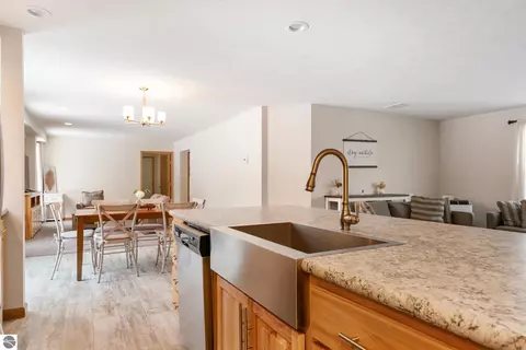 Kitchen - 433 Alexander Rd, Vanderbilt, MI 49795 photo 5 of 10
